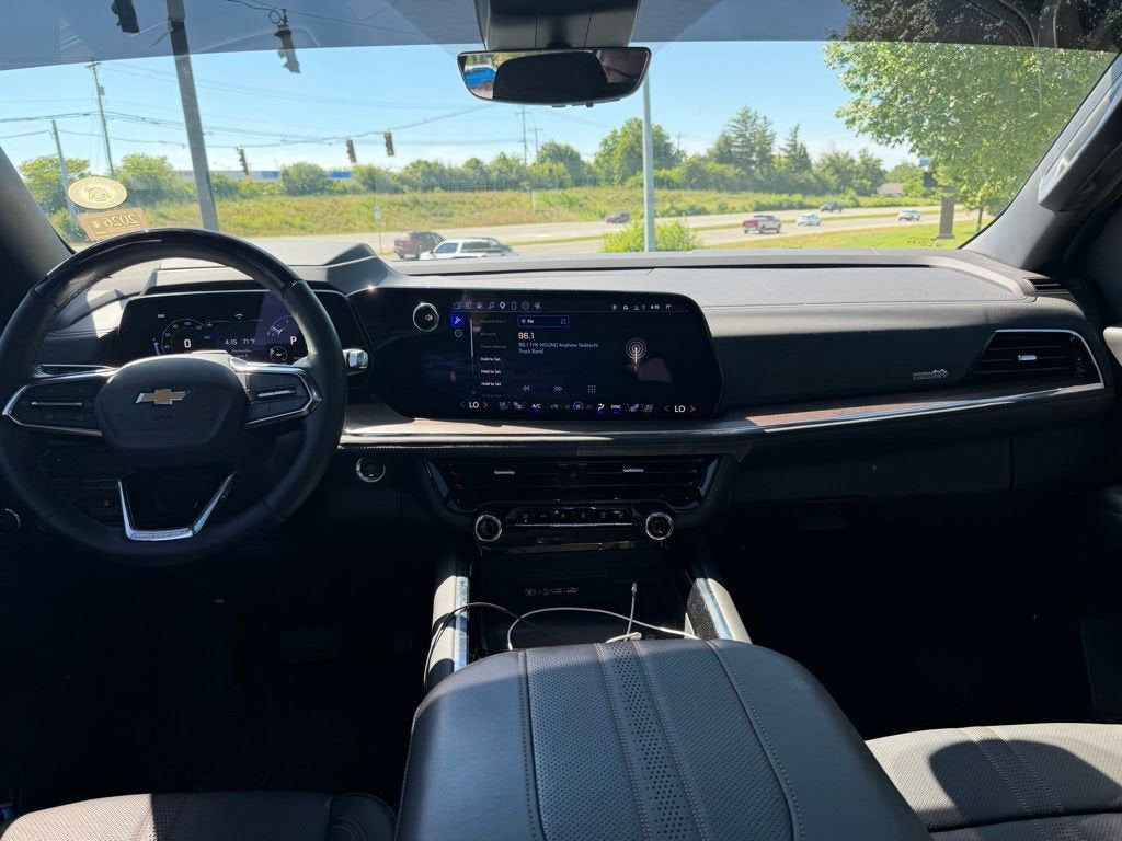 2025 Chevrolet Suburban High Country
