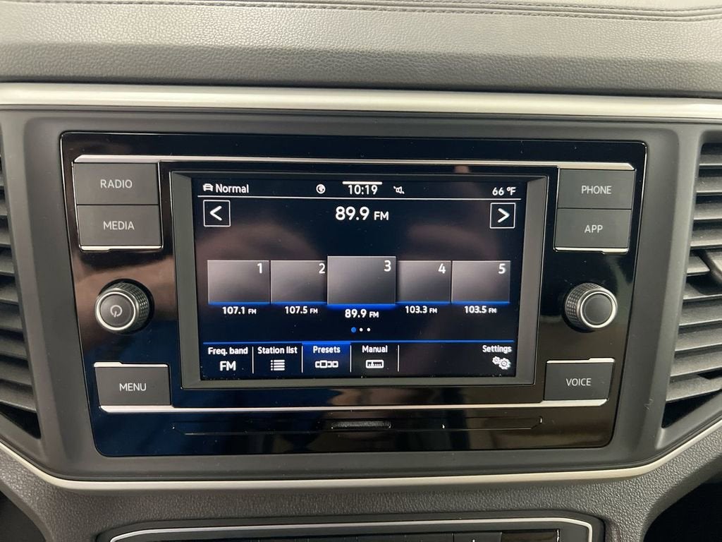 2023 Volkswagen Atlas Cross Sport 2.0T SE