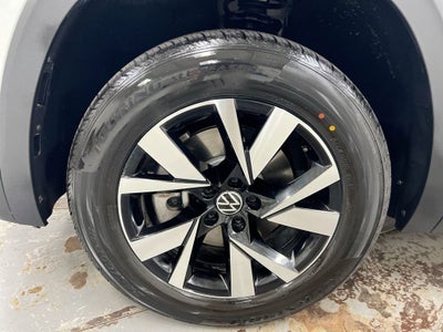 2023 Volkswagen Atlas Cross Sport 2.0T SE