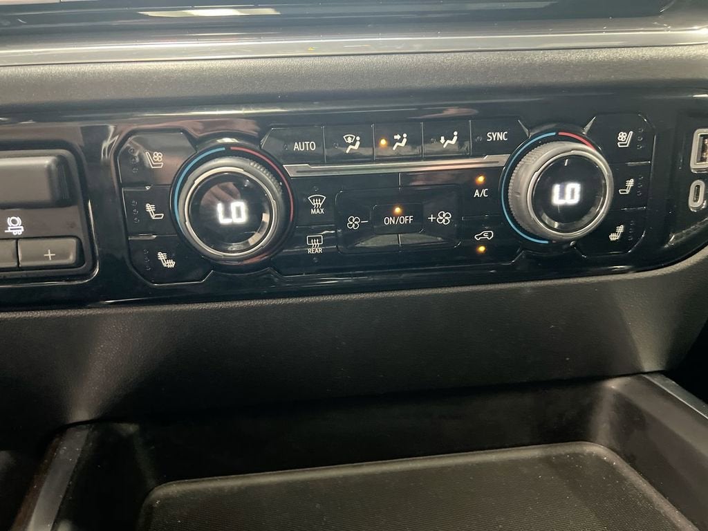 2024 Chevrolet Silverado 3500 HD High Country