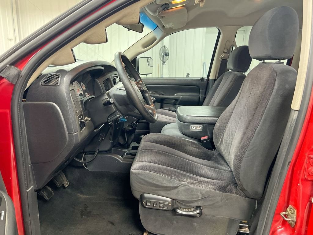2005 Dodge Ram 2500 SLT