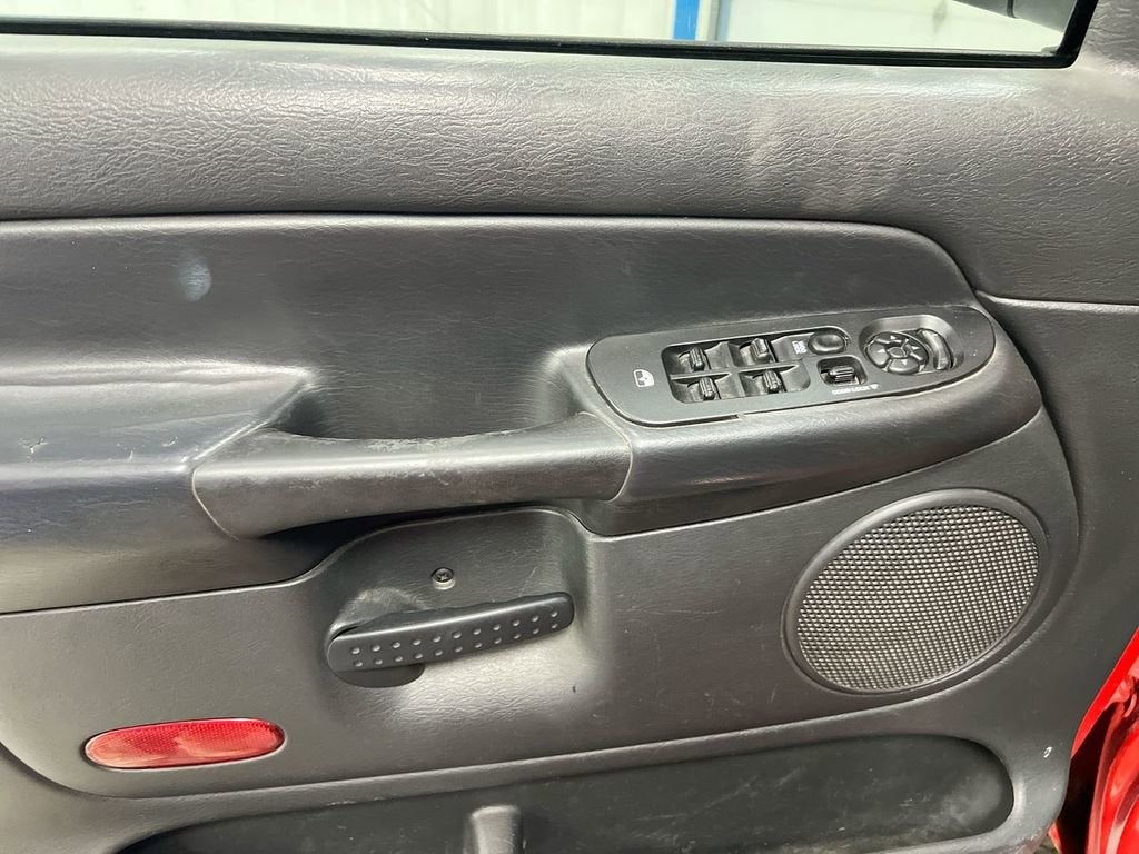 2005 Dodge Ram 2500 SLT