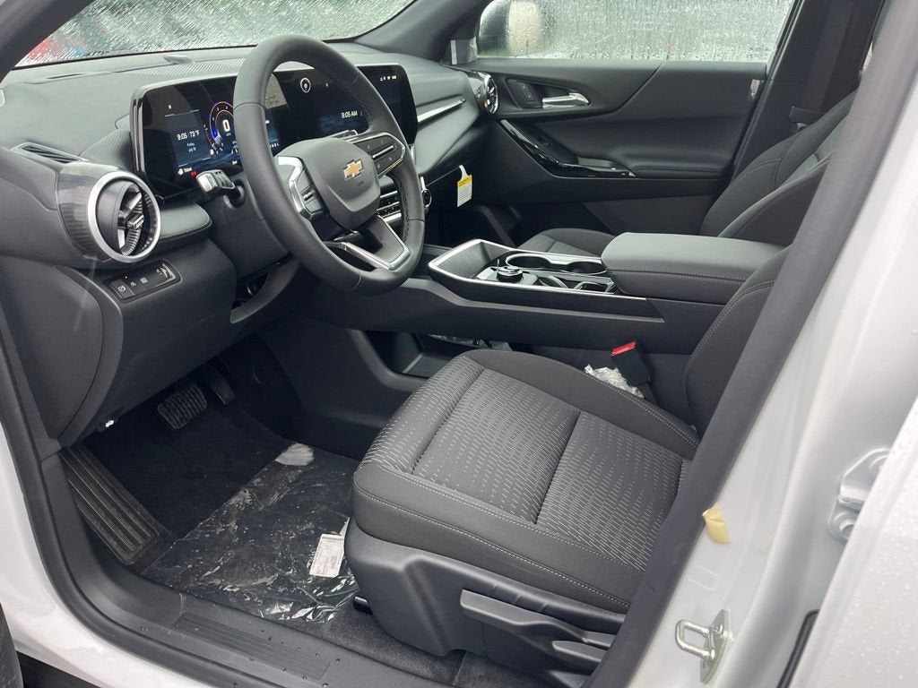 2027 Chevrolet Equinox FWD LT