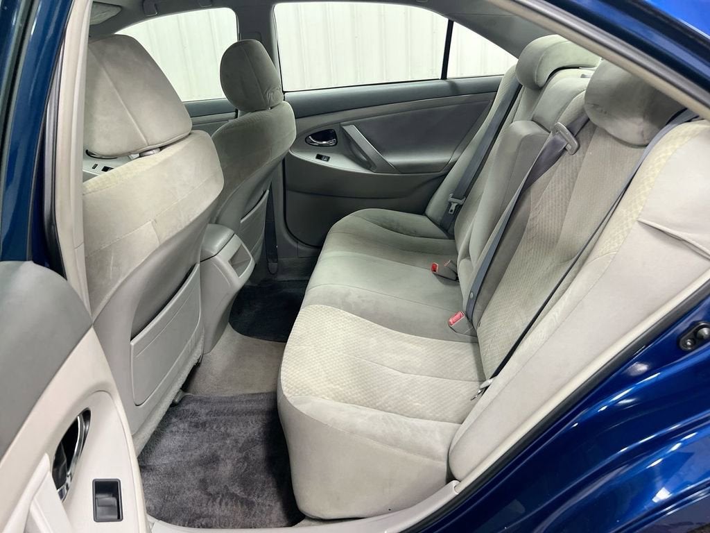 2009 Toyota Camry 4dr Sdn I4 Man (Natl)