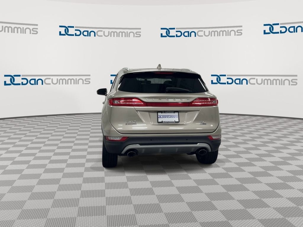 2015 Lincoln MKC Base