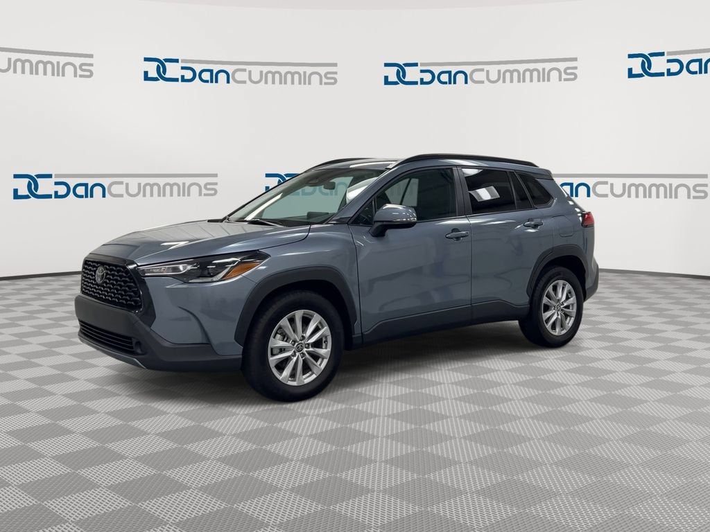2023 Toyota Corolla Cross LE