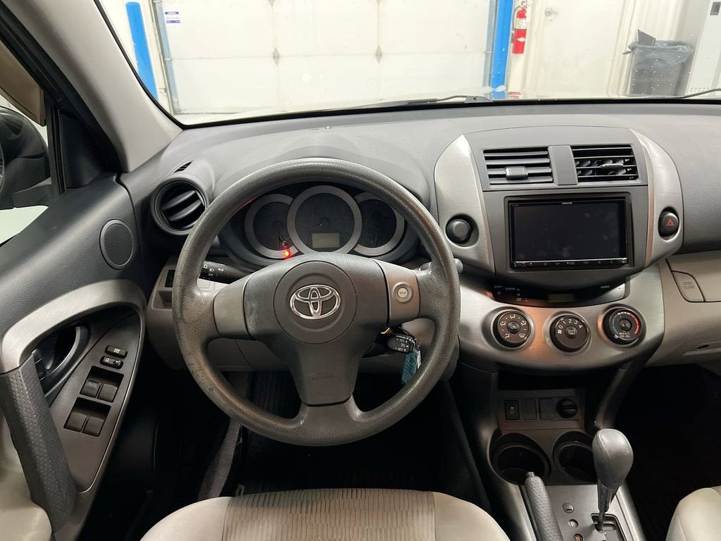 2010 Toyota RAV4 FWD 4dr 4-cyl 4-Spd AT (Natl)