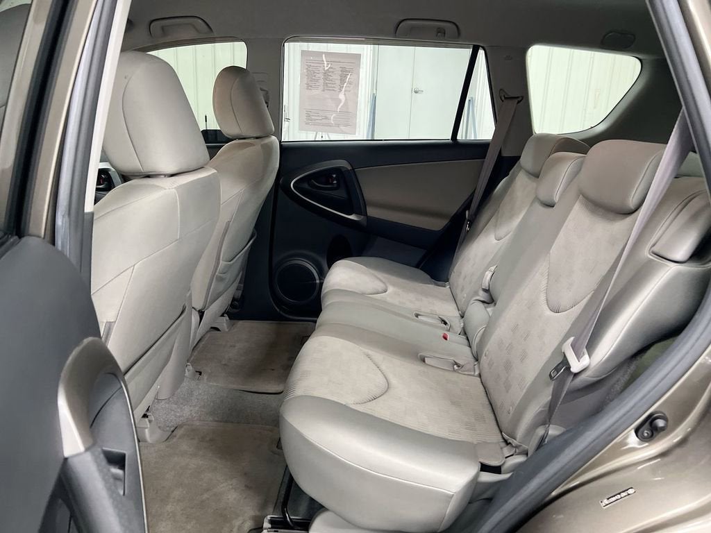 2010 Toyota RAV4 FWD 4dr 4-cyl 4-Spd AT (Natl)