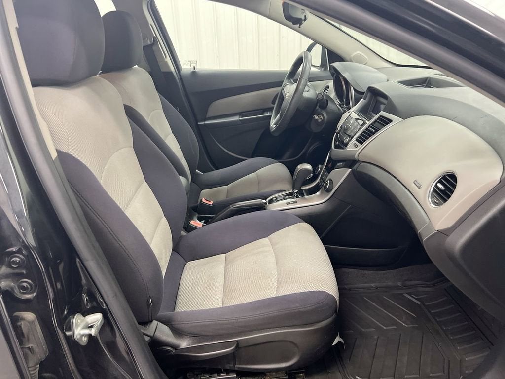 2013 Chevrolet Cruze LS