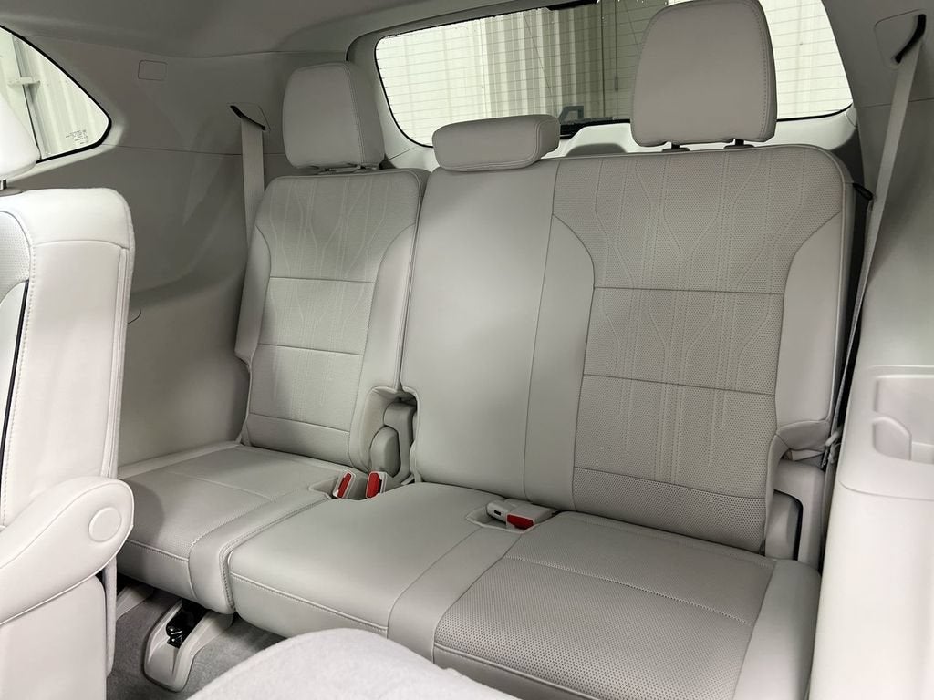 2027 Buick Enclave Avenir