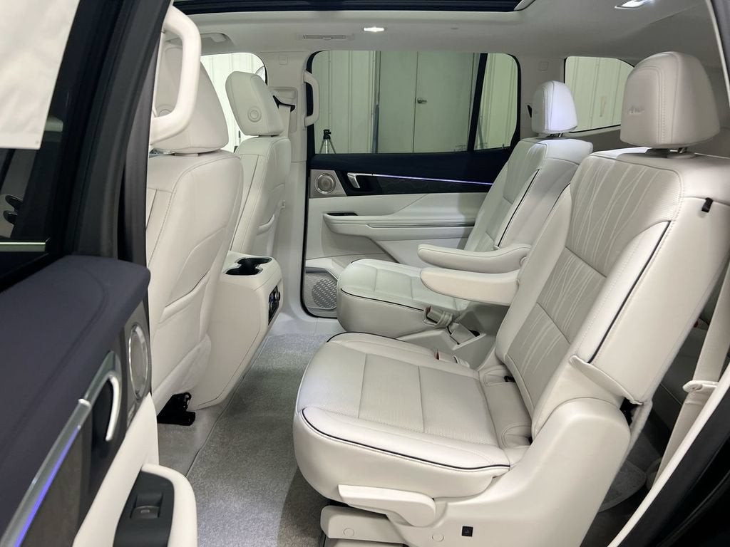 2027 Buick Enclave Avenir