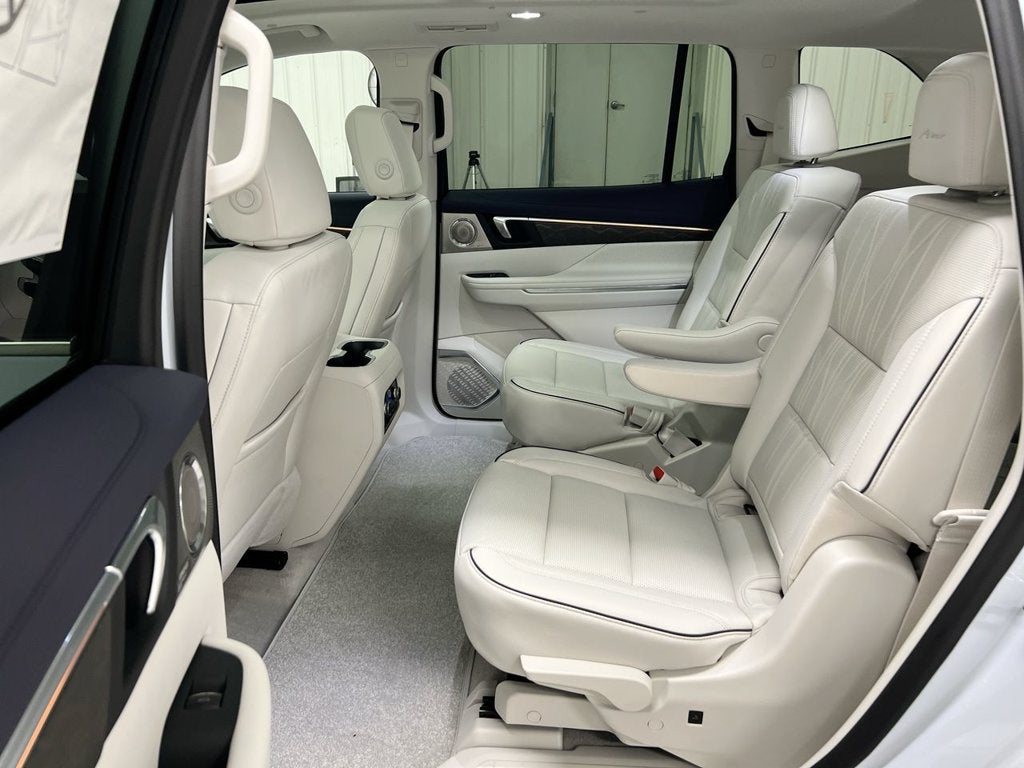 2027 Buick Enclave Avenir