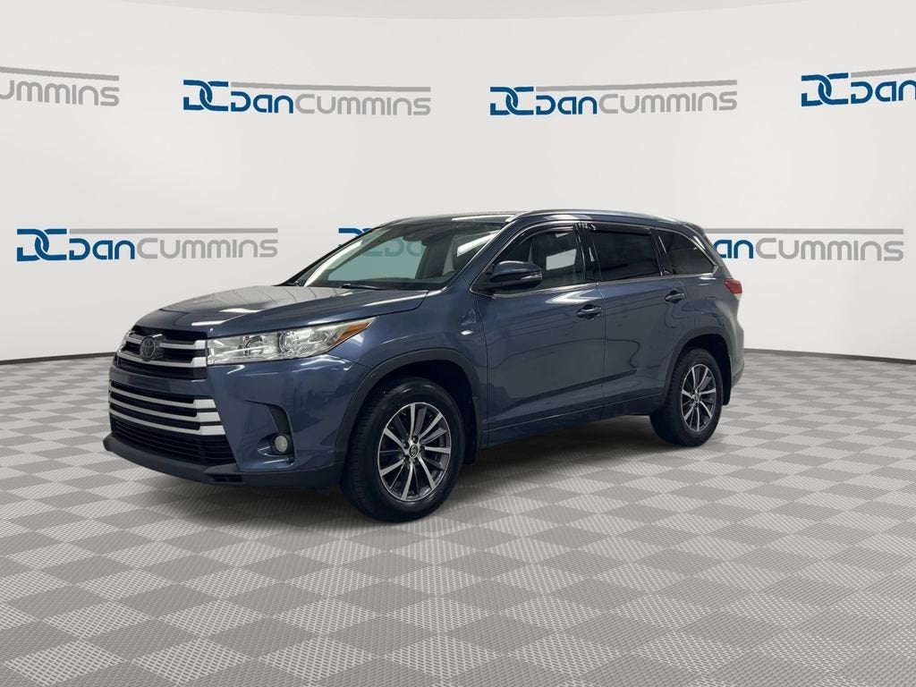 2018 Toyota Highlander SE