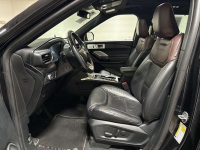 2022 Ford Explorer Platinum