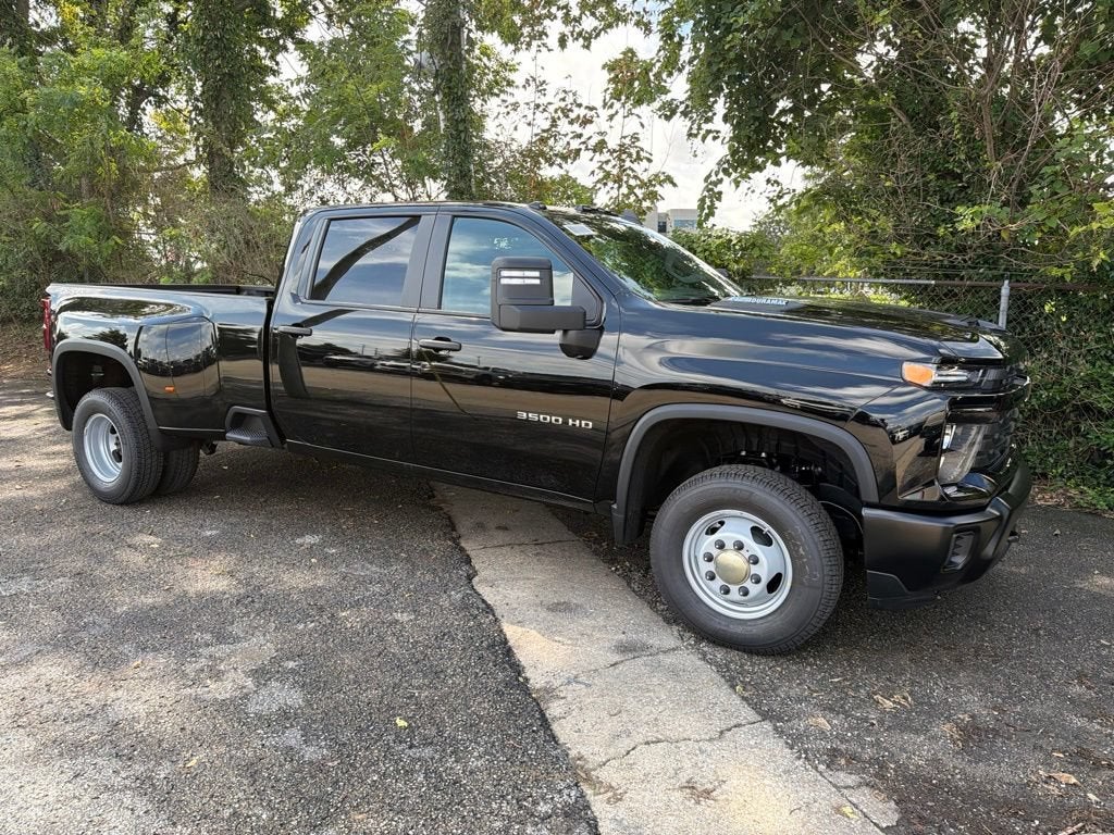 2026 Chevrolet Silverado 3500 HD WT DRW