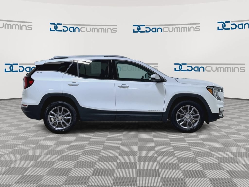2023 GMC Terrain SLT