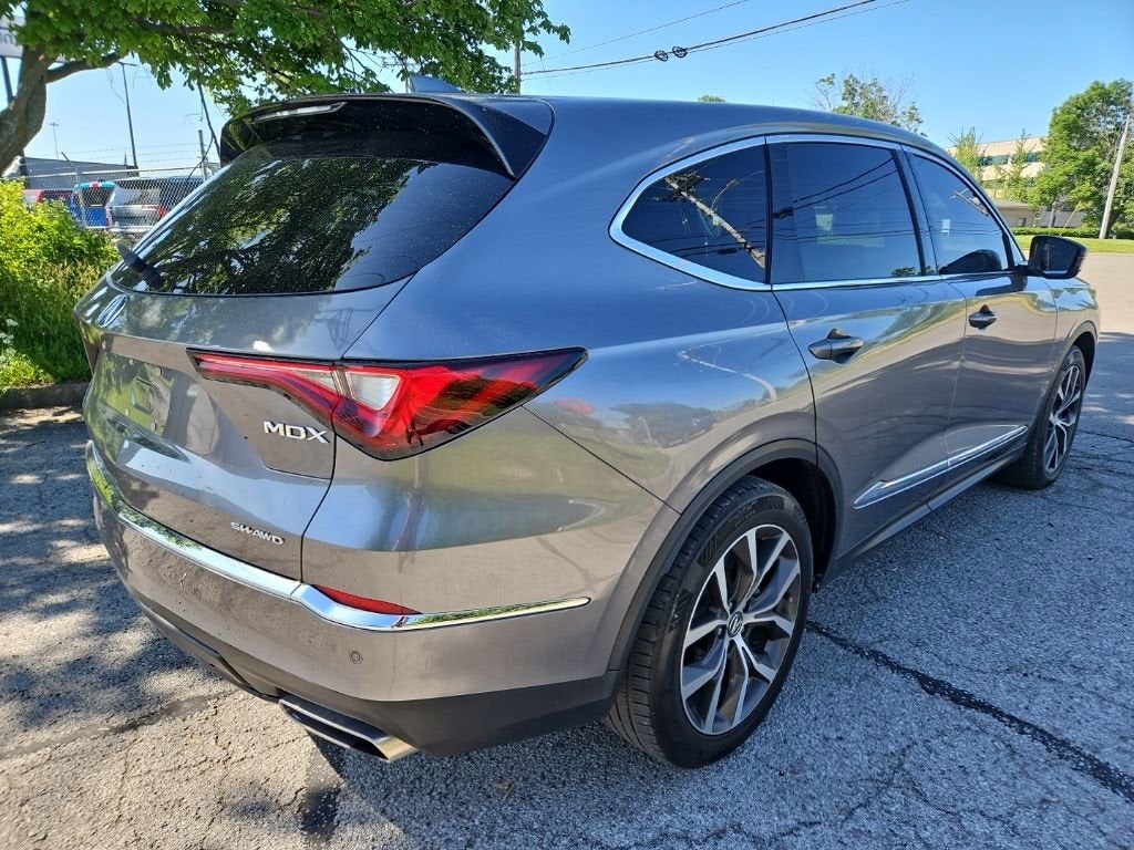 2022 Acura MDX w/Technology Package