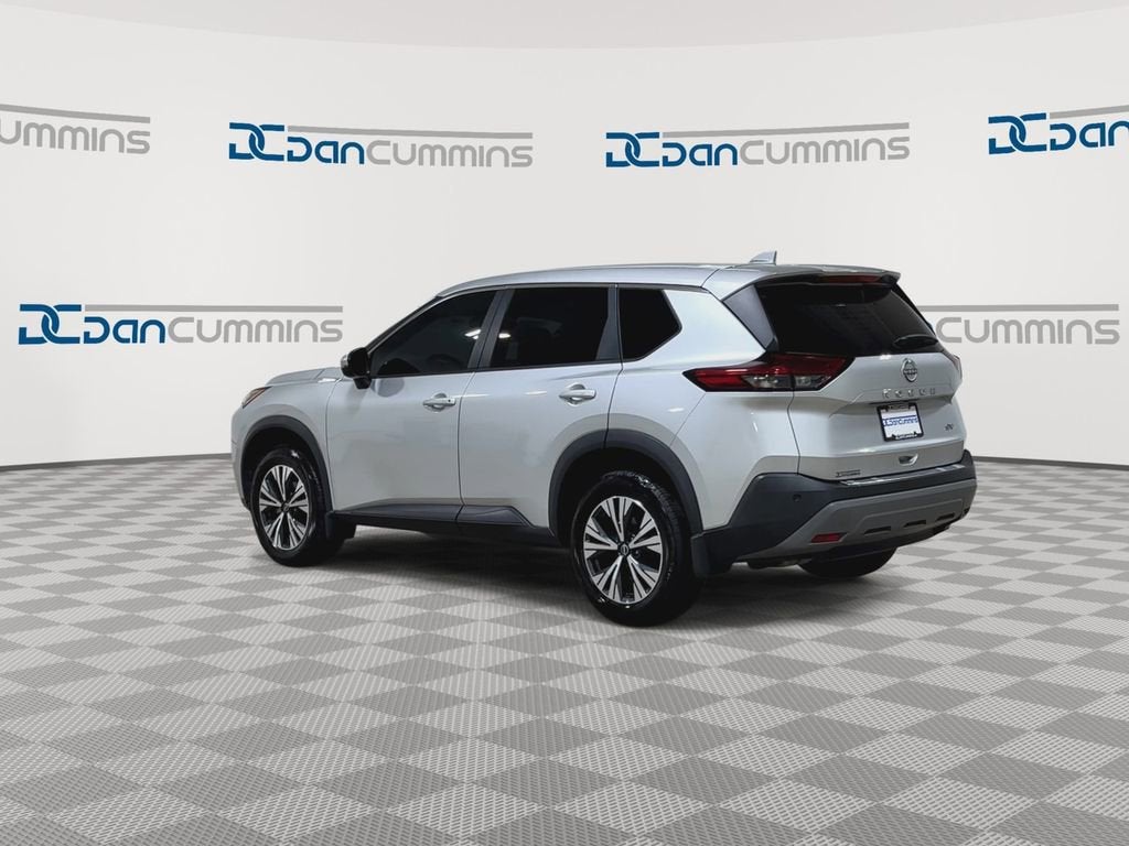 2022 Nissan Rogue SV