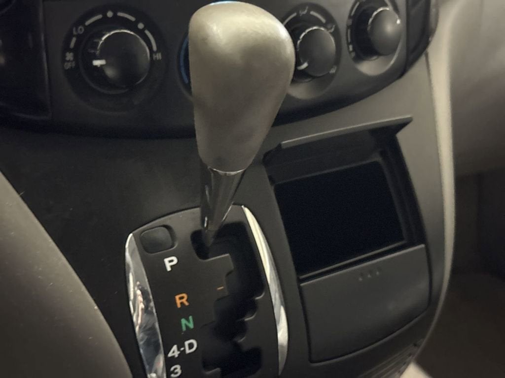 2005 Toyota Sienna CE