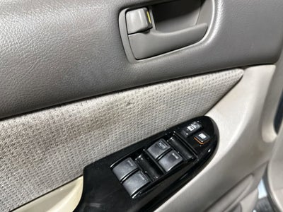 2005 Toyota Sienna CE
