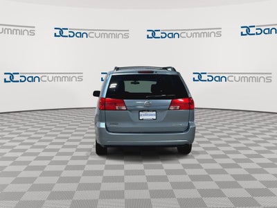 2005 Toyota Sienna CE