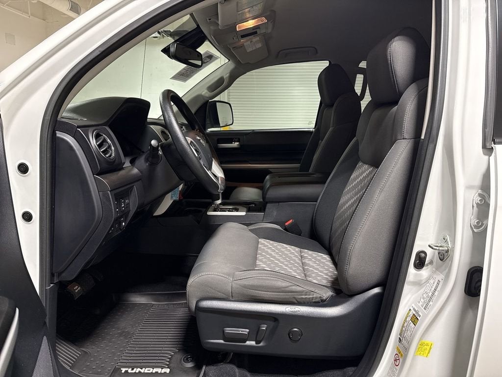 2018 Toyota Tundra 4WD SR5