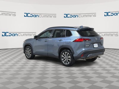 2024 Toyota Corolla Cross XLE