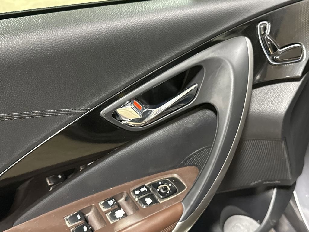 2013 Hyundai Azera 4dr Sdn
