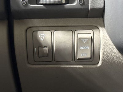 2010 Kia Sedona LX