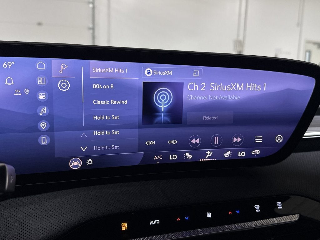 2027 Buick Enclave Preferred