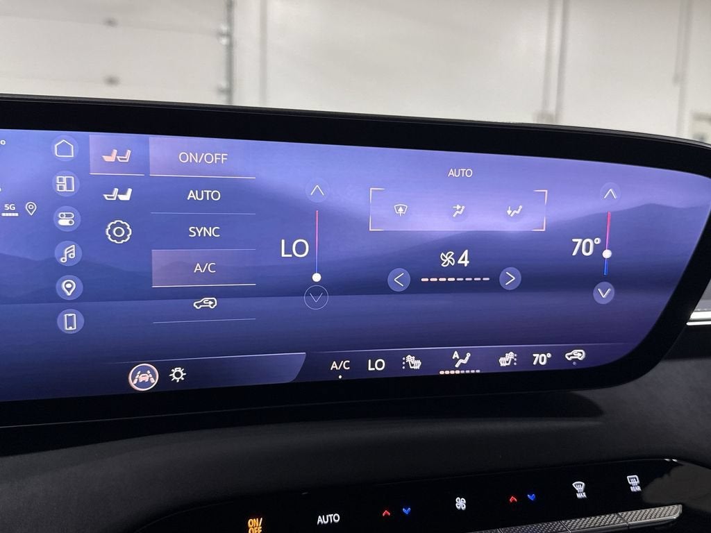 2027 Buick Enclave Sport Touring