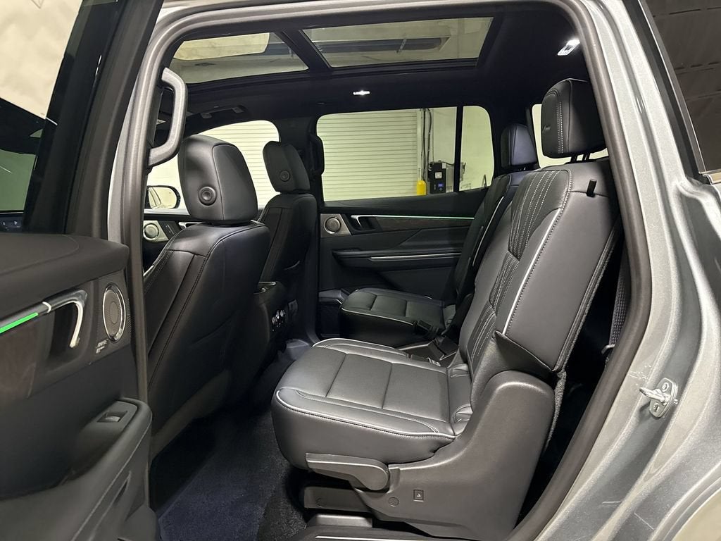 2027 Buick Enclave Avenir