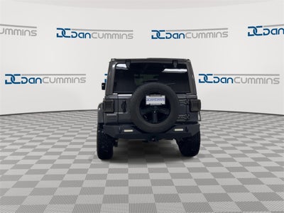 2021 Jeep Wrangler Unlimited Sahara Altitude