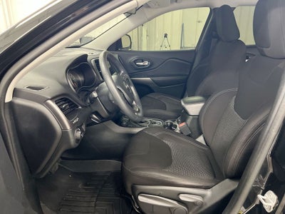 2019 Jeep Cherokee Latitude