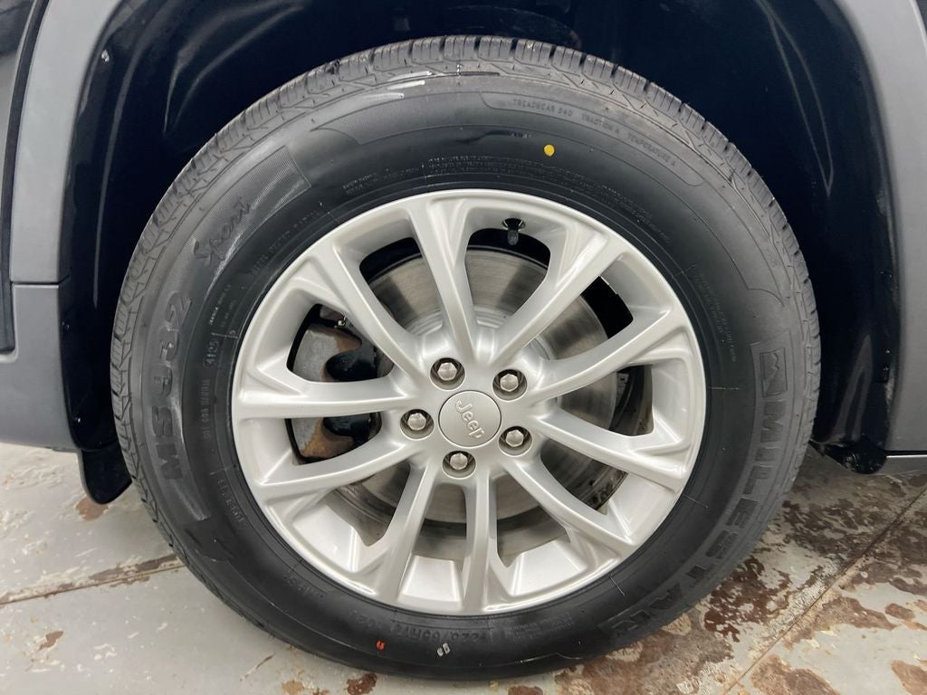 2019 Jeep Cherokee Latitude