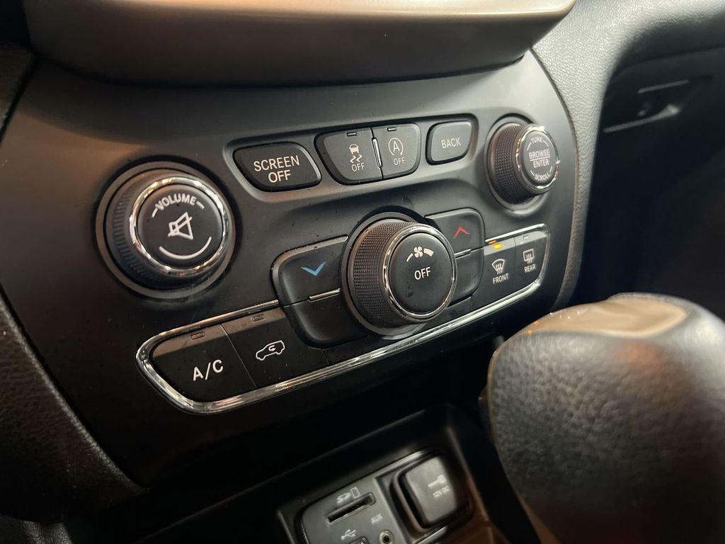 2018 Jeep Cherokee Latitude