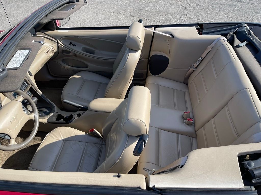 2000 Ford Mustang V6