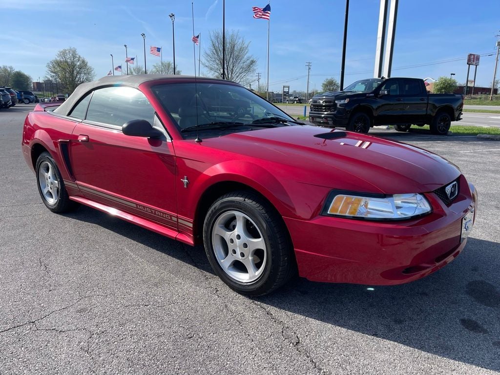 2000 Ford Mustang V6