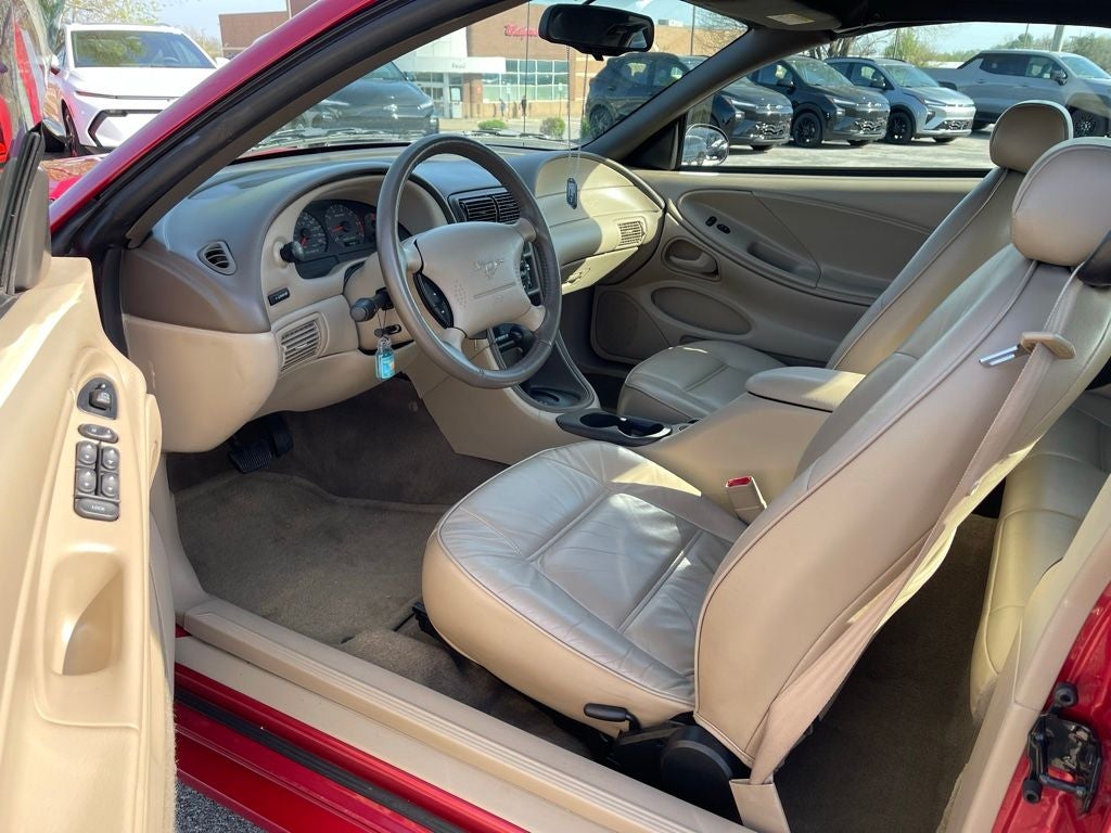 2000 Ford Mustang V6