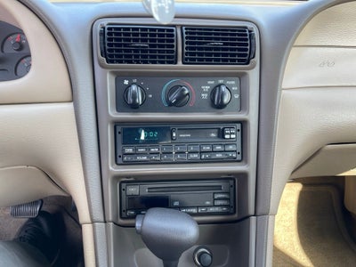 2000 Ford Mustang V6