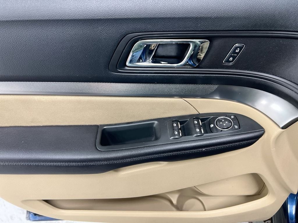 2017 Ford Explorer Base