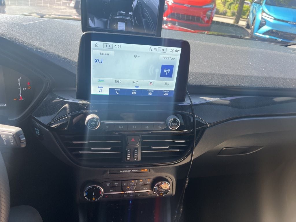 2025 Ford Escape Hybrid ST-Line