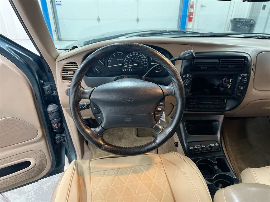 1997 Ford Explorer XL