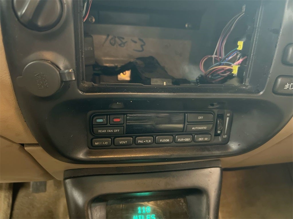 1997 Ford Explorer XL