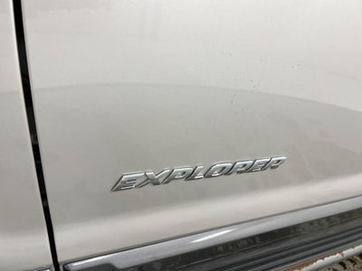 2004 Ford Explorer XLT