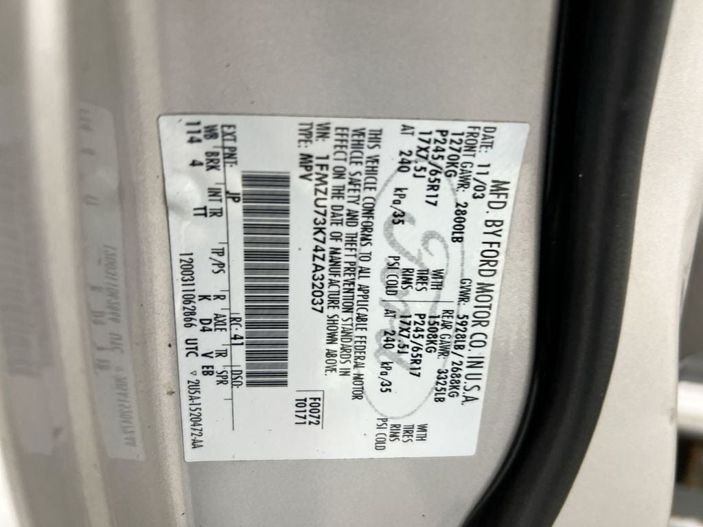 2004 Ford Explorer XLT