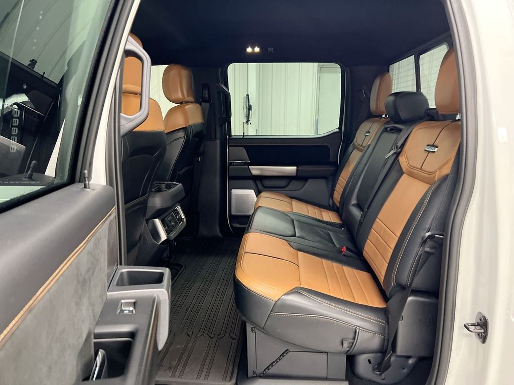 2024 Ford F-350SD Platinum