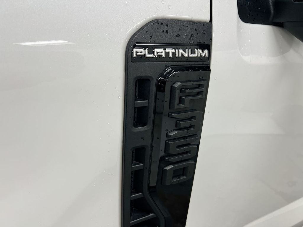 2024 Ford F-350SD Platinum