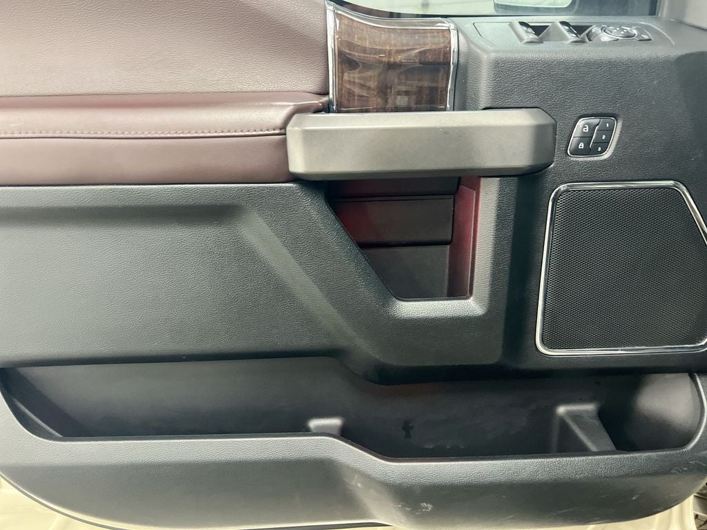 2017 Ford F-150 Platinum