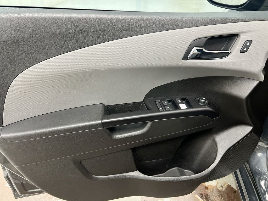 2020 Chevrolet Sonic LT